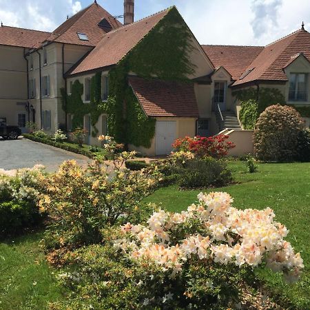 Hotel Domaine De L'Orangerie Bonnat Екстериор снимка